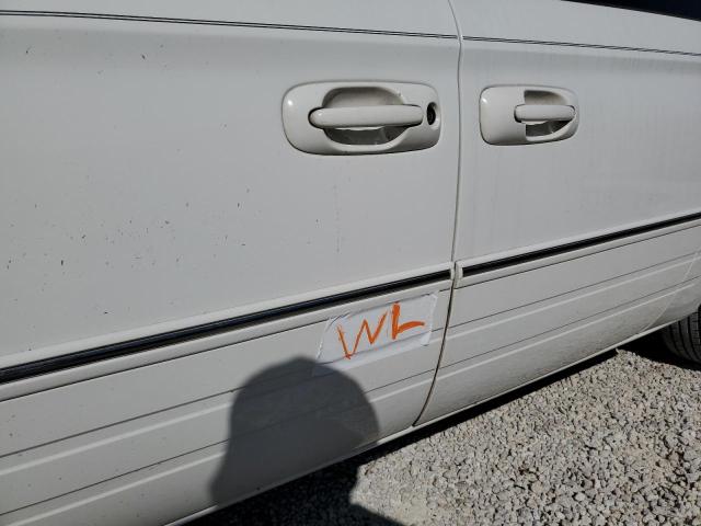 Photo 9 from auction – 2005 CHRYSLER TOWN & COU with VIN 2C8GP64L95R583519