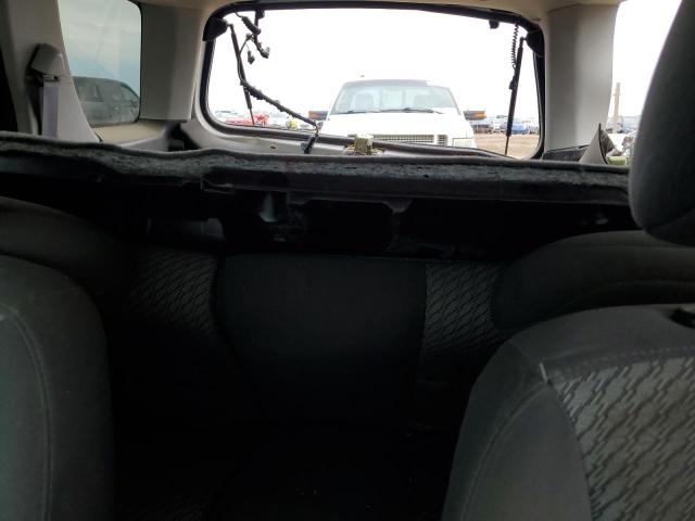 Photo 10 from auction – 2004 FORD ESCAPE XLT with VIN 1FMYU03174KA56664