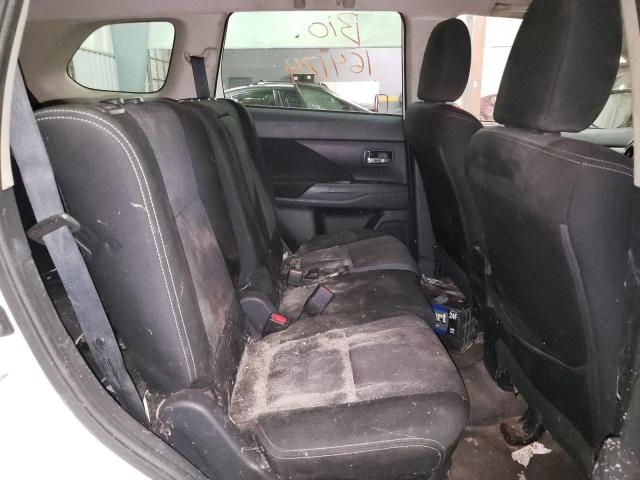 Photo 6 from auction – 2016 MITSUBISHI OUTLANDER with VIN JA4AD3A32GZ009737