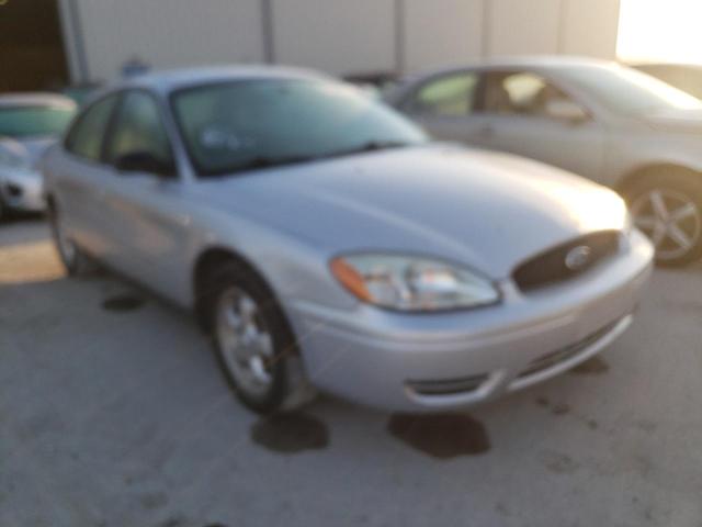 FORD TAURUS SE 2005 with VIN 1FAFP53265A189762 - Photo from auction