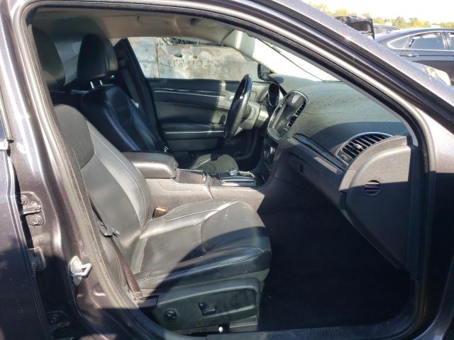 Photo 5 from auction – 2016 CHRYSLER 300 LIMITE with VIN 2C3CCARG5GH161951