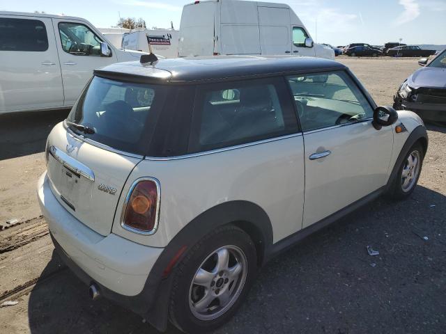Photo 4 from auction – 2008 MINI COOPER with VIN WMWMF33578TU68534