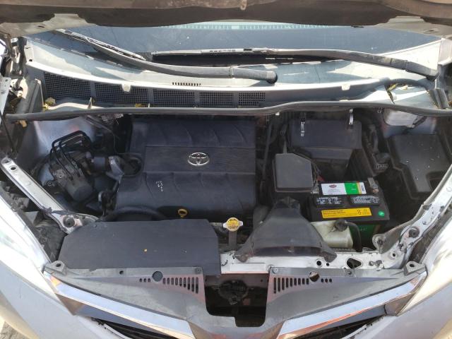 Photo 7 from auction – 2012 TOYOTA SIENNA XLE with VIN 5TDYK3DCXCS277775
