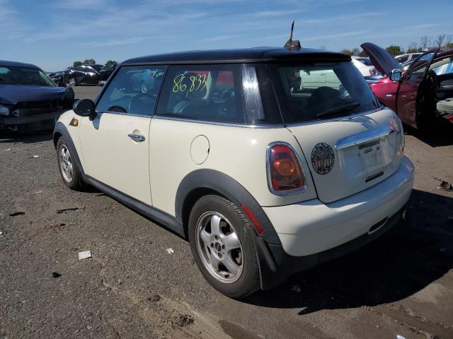 Photo 3 from auction – 2008 MINI COOPER with VIN WMWMF33578TU68534