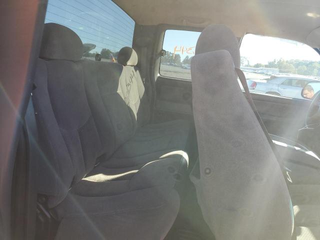 Photo 6 from auction – 2005 CHEVROLET SILVERADO with VIN 2GCEC19T251296733