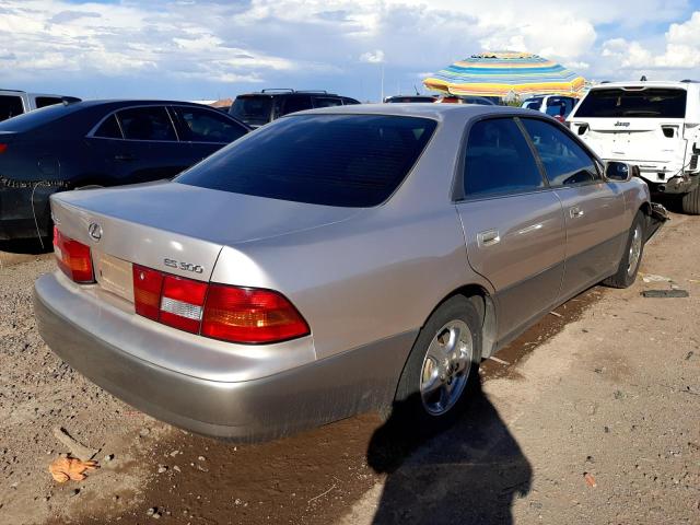Photo 4 from auction – 1998 LEXUS ES 300 with VIN JT8BF28G0W5022160