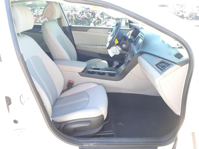 Photo 5 from auction – 2017 HYUNDAI SONATA SE with VIN 5NPE24AF4HH510523