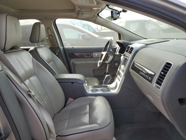 Photo 5 from auction – 2008 LINCOLN MKX with VIN 2LMDU88C68BJ24996