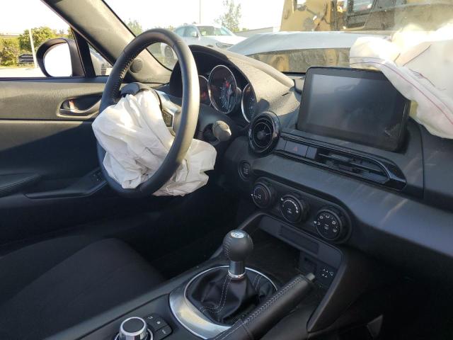 Photo 9 from auction – 2022 MAZDA MX-5 MIATA with VIN JM1NDAB71N0501707