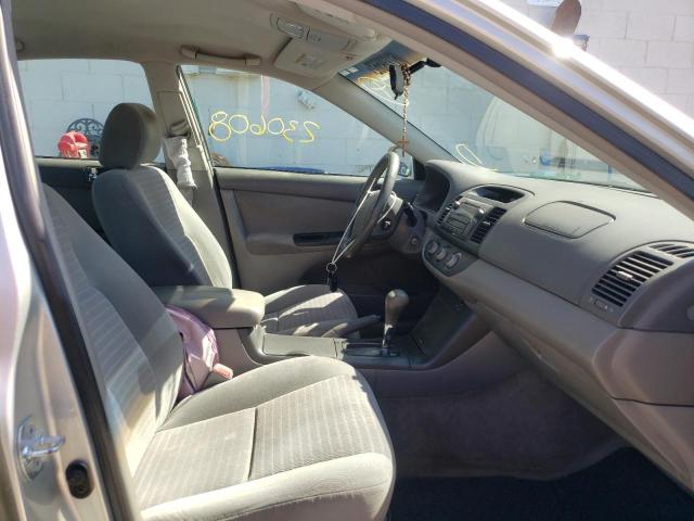 Photo 5 from auction – 2005 TOYOTA CAMRY LE with VIN 4T1BE32K75U425849