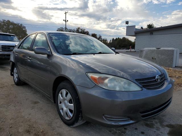 TOYOTA CAMRY LE 2004 with VIN 4T1BE32K34U838558 - Photo from auction