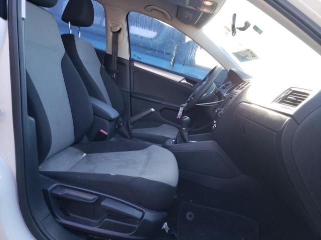 Photo 5 from auction – 2017 VOLKSWAGEN JETTA S with VIN 3VW167AJ2HM241289