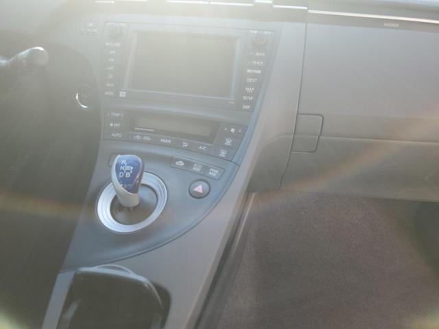 Photo 9 from auction – 2011 TOYOTA PRIUS with VIN JTDKN3DU1B1406973