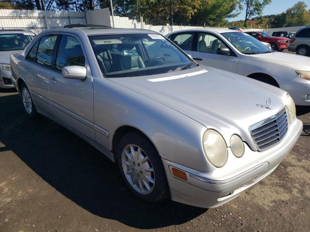 MERCEDES-BENZ E 320 2000 with VIN WDBJF65JXYB164538 - Photo from auction