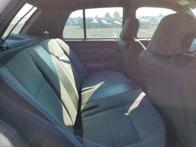 Photo 6 from auction – 2005 FORD CROWN VICT with VIN 2FAFP71W95X178537