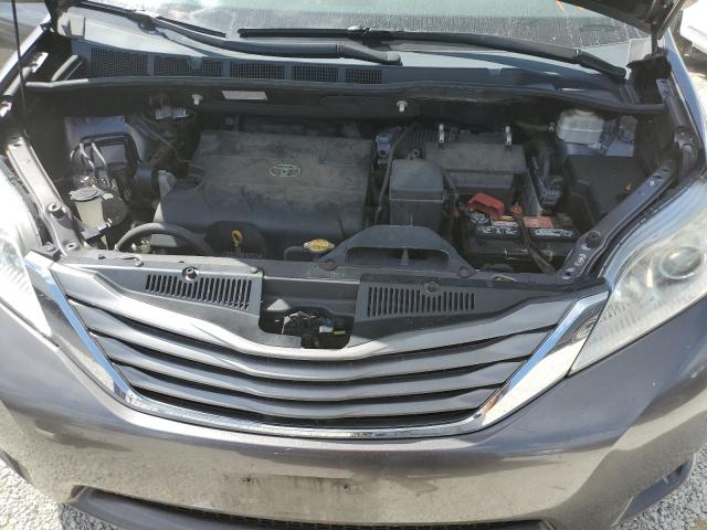 Photo 7 from auction – 2011 TOYOTA SIENNA XLE with VIN 5TDDK3DC2BS002639