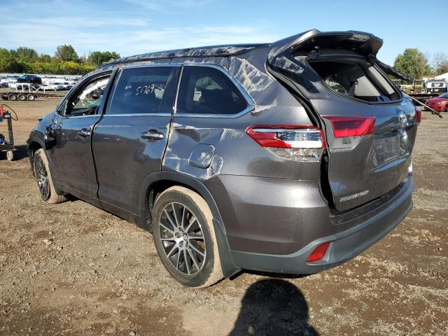 Photo 3 from auction – 2017 TOYOTA HIGHLANDER with VIN 5TDJZRFH3HS472245