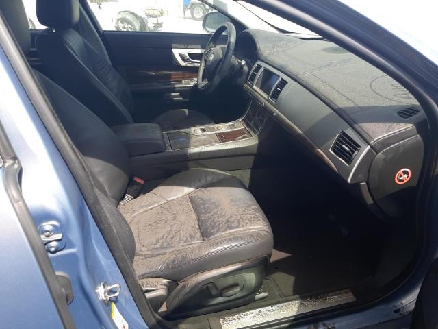 Photo 5 from auction – 2013 JAGUAR XF with VIN SAJWJ0EF3D8S85208