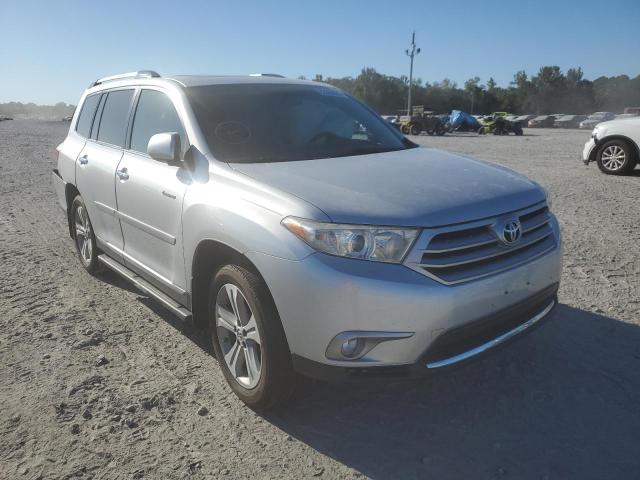 TOYOTA HIGHLANDER 2013 with VIN 5TDYK3EHXDS100137 - Photo from auction