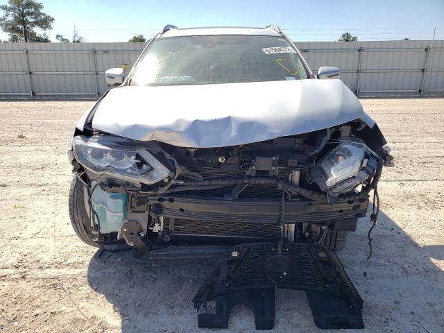 Photo 9 from auction – 2019 NISSAN ROGUE S with VIN 5N1AT2MT2KC739668