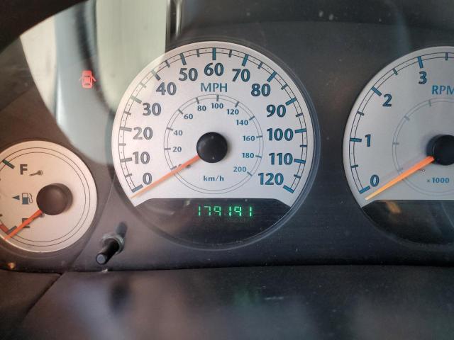 Photo 8 from auction – 2005 CHRYSLER TOWN & COU with VIN 2C4GP54L75R468526
