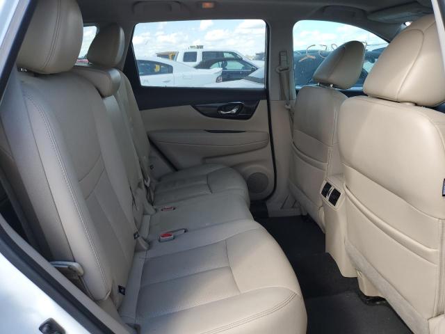 Photo 6 from auction – 2017 NISSAN ROGUE S with VIN 5N1AT2MT8HC767032
