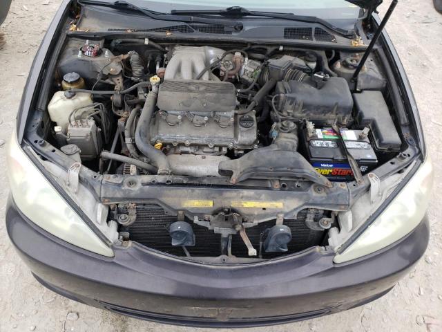 Photo 7 from auction – 2002 TOYOTA CAMRY LE with VIN 4T1BF30K12U504588