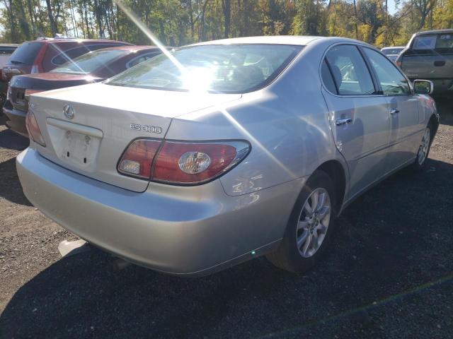 Photo 4 from auction – 2003 LEXUS ES 300 with VIN JTHBF30G830107015