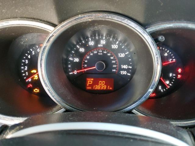 Photo 8 from auction – 2011 KIA SORENTO EX with VIN 5XYKU3A12BG059344