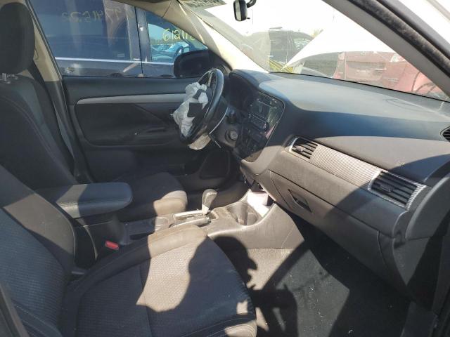 Photo 5 from auction – 2016 MITSUBISHI OUTLANDER with VIN JA4AD2A36GZ021254