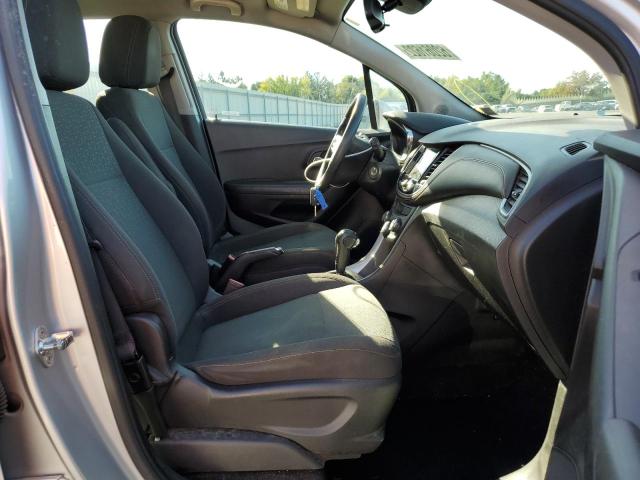 Photo 5 from auction – 2018 CHEVROLET TRAX LS with VIN KL7CJNSB0JB715594