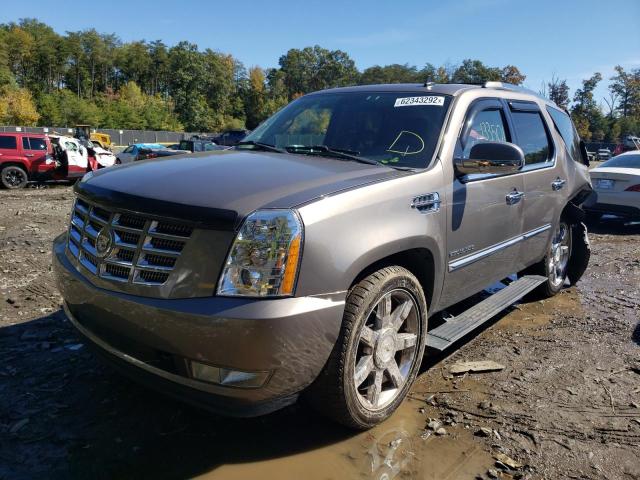 Photo 2 from auction – 2011 CADILLAC ESCALADE P with VIN 1GYS4CEF4BR396552
