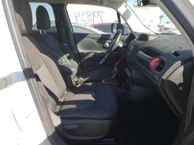 Photo 5 from auction – 2016 JEEP RENEGADE T with VIN ZACCJBCTXGPC72376