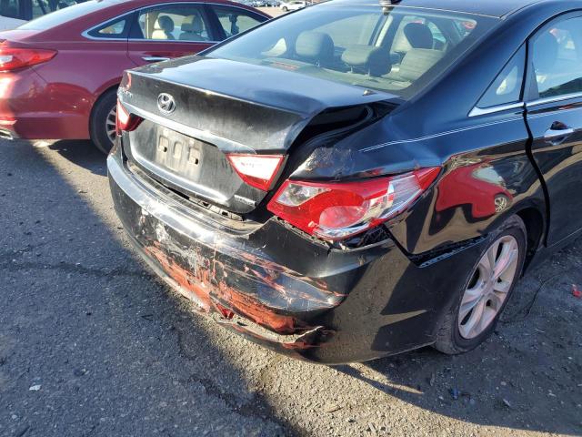 Photo 9 from auction – 2011 HYUNDAI SONATA SE with VIN 5NPEC4AC2BH141199