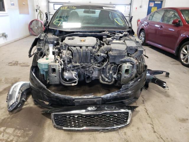 Photo 9 from auction – 2017 KIA FORTE LX with VIN 3KPFL4A71HE060943