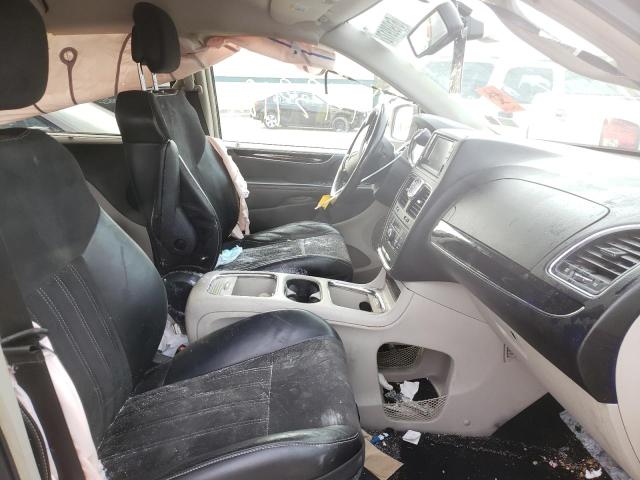 Photo 5 from auction – 2014 CHRYSLER TOWN & COU with VIN 2C4RC1CG8ER467001