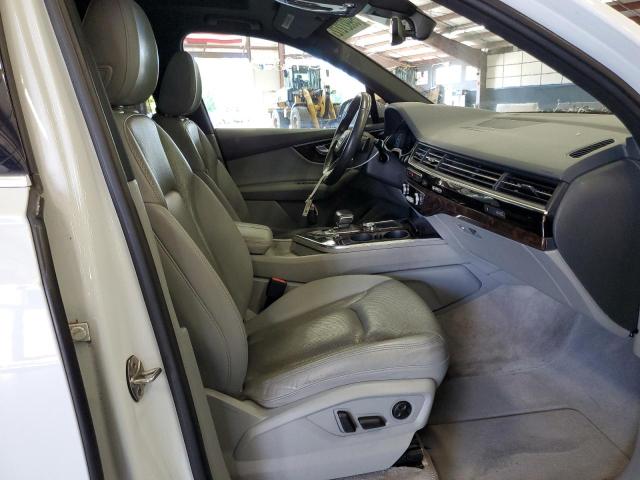 Photo 5 from auction – 2017 AUDI Q7 PREMIUM with VIN WA1LAAF72HD021001