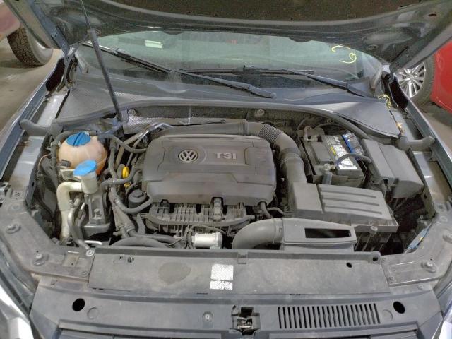 Photo 7 from auction – 2014 VOLKSWAGEN PASSAT S with VIN 1VWAS7A31EC041899