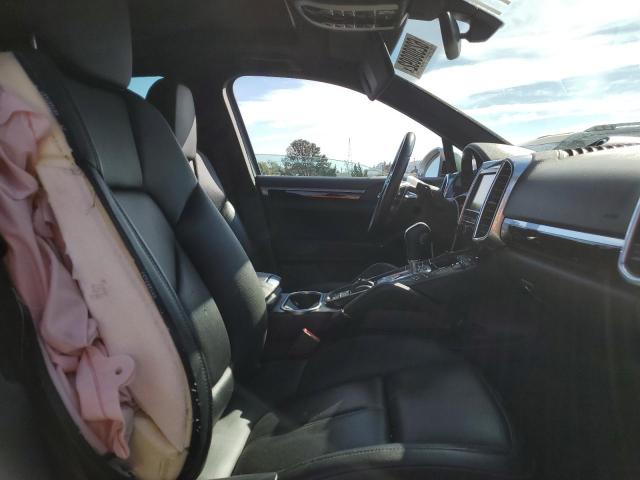 Photo 5 from auction – 2016 PORSCHE CAYENNE with VIN WP1AA2A27GKA16142