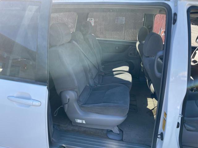 Photo 6 from auction – 2004 TOYOTA SIENNA CE with VIN 5TDZA23C25S311293