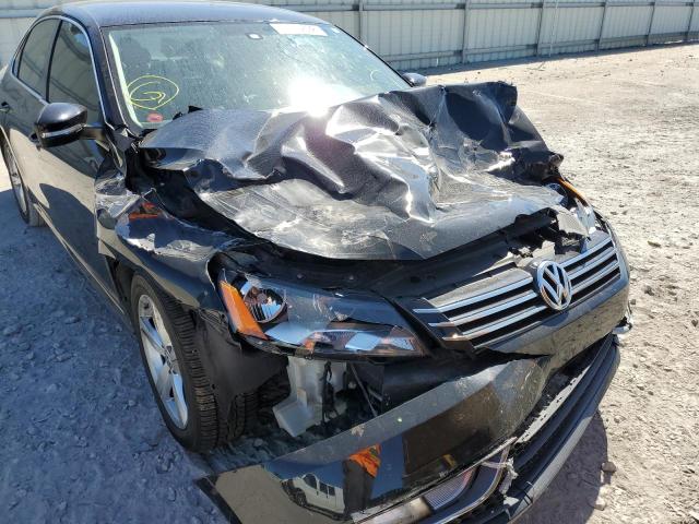 Photo 9 from auction – 2015 VOLKSWAGEN PASSAT S with VIN 1VWAS7A3XFC086406