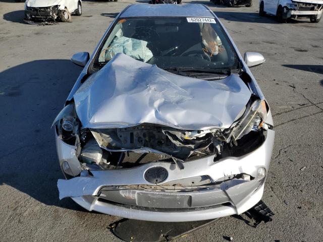 Photo 9 from auction – 2013 TOYOTA PRIUS C with VIN JTDKDTB34D1542045