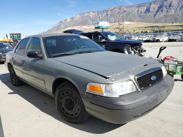 FORD CROWN VICT 2004 with VIN 2FAFP71W54X146831 - Photo from auction