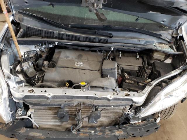 Photo 7 from auction – 2016 TOYOTA SIENNA LE with VIN 5TDKK3DC3GS752940