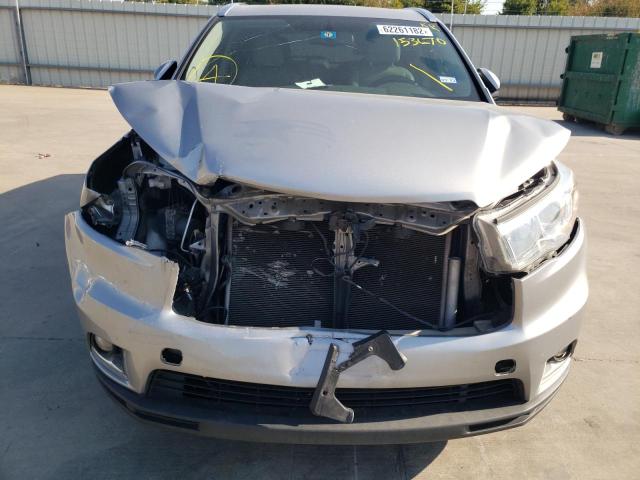 Photo 9 from auction – 2016 TOYOTA HIGHLANDER with VIN 5TDYKRFHXGS153670