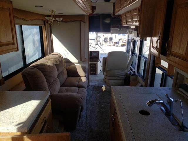 Photo 5 from auction – 2003 FREIGHTLINER CLASSIC with VIN 4UZAAHAKX3CM31055