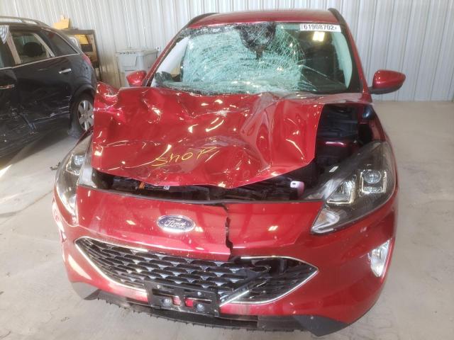 Photo 9 from auction – 2021 FORD ESCAPE SEL with VIN 1FMCU9H66MUB31152