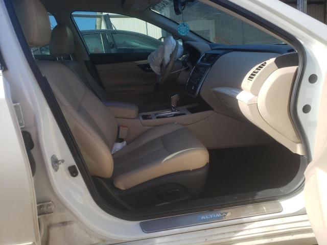 Photo 5 from auction – 2017 NISSAN ALTIMA 2.5 with VIN 1N4AL3AP3HC148264