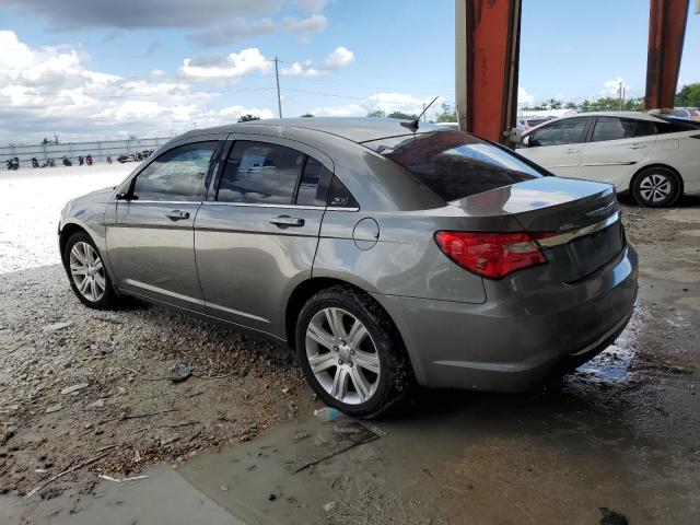 Photo 3 from auction – 2013 CHRYSLER 200 TOURIN with VIN 1C3CCBBB9DN650117