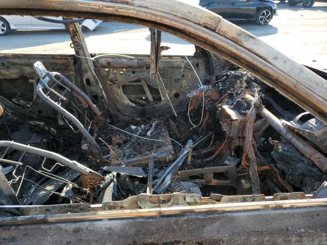 Photo 5 from auction – 2000 LEXUS ES 300 with VIN JT8BF28G8Y0274402